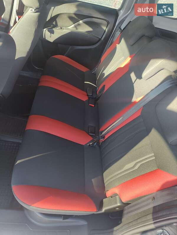 Минивэн Fiat Doblo 2018 в Чернигове