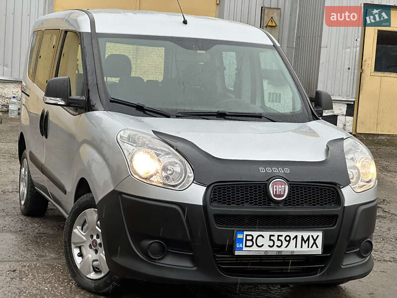 Мінівен Fiat Doblo 2011 в Миколаєві фото 7 Мінівен Fiat Doblo 2011 в Миколаєві