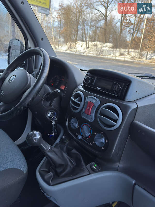 Минивэн Fiat Doblo 2006 в Тернополе фото 14 Минивэн Fiat Doblo 2006 в Тернополе