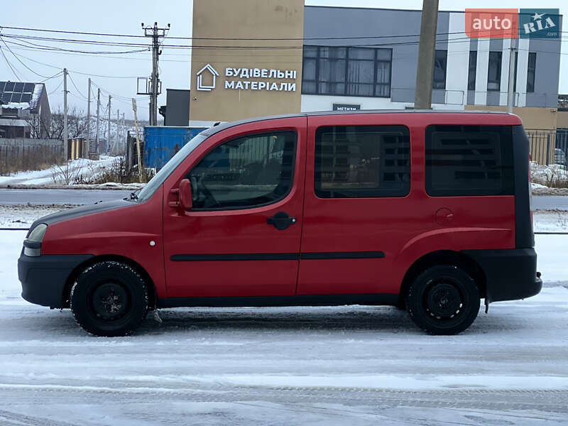 Минивэн Fiat Doblo 2004 в Виннице