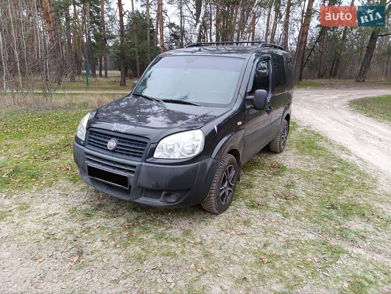 Минивэн Fiat Doblo 2009 в Черкассах