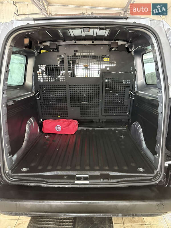 Грузопассажирский фургон Fiat Doblo 2024 в Львове фото 7 Грузопассажирский фургон Fiat Doblo 2024 в Львове