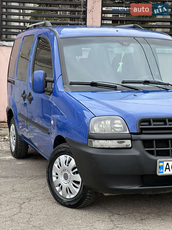 Минивэн Fiat Doblo 2003 в Николаеве фото 5 Минивэн Fiat Doblo 2003 в Николаеве