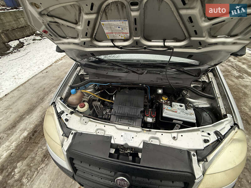 Минивэн Fiat Doblo 2012 в Днепре фото 3 Минивэн Fiat Doblo 2012 в Днепре