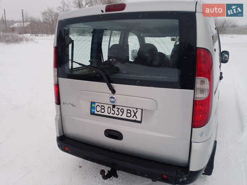 Минивэн Fiat Doblo 2007 в Репках
