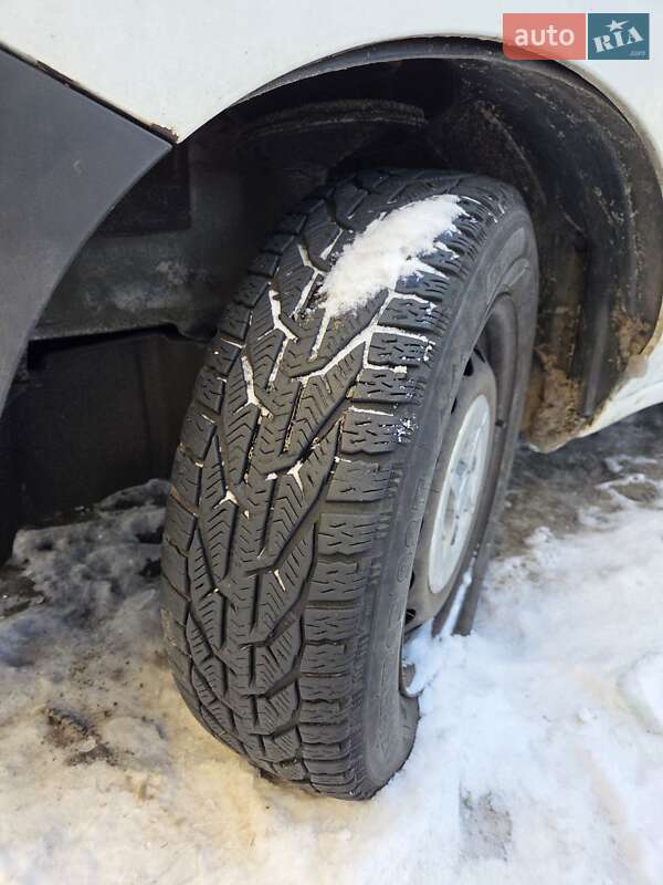 Грузовой фургон Fiat Doblo 2013 в Броварах фото 7 Грузовой фургон Fiat Doblo 2013 в Броварах