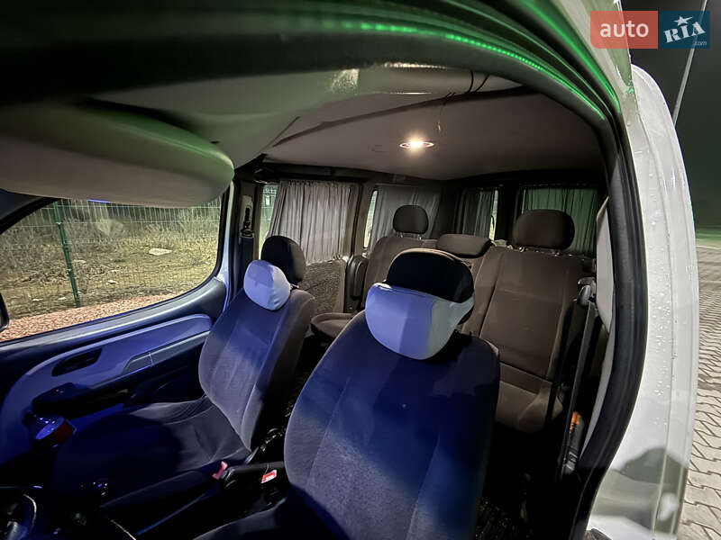 Минивэн Fiat Doblo 2005 в Каменец-Подольском