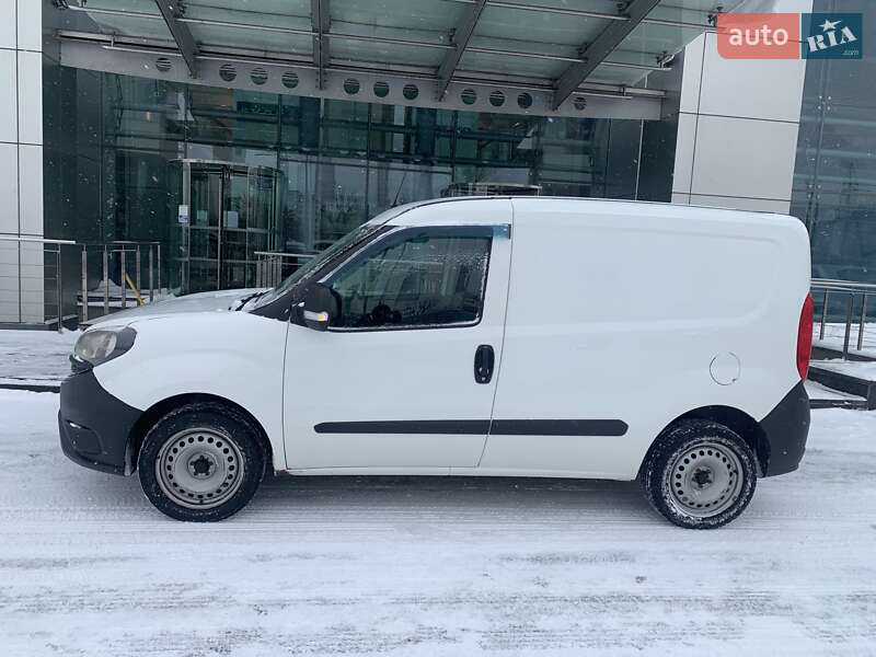Грузовой фургон Fiat Doblo 2018 в Киеве