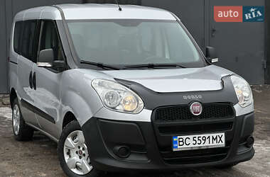 Минивэн Fiat Doblo 2011 в Николаеве