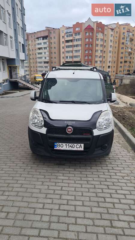 Минивэн Fiat Doblo 2012 в Черновцах