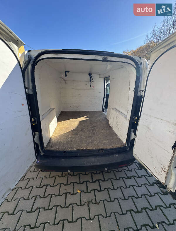 Грузовой фургон Fiat Doblo 2016 в Мукачево