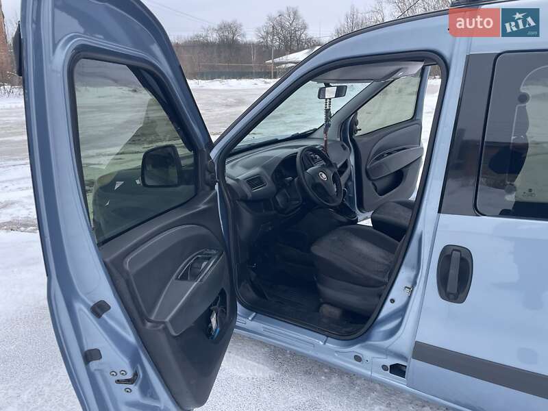 Минивэн Fiat Doblo 2011 в Бердичеве фото 17 Минивэн Fiat Doblo 2011 в Бердичеве