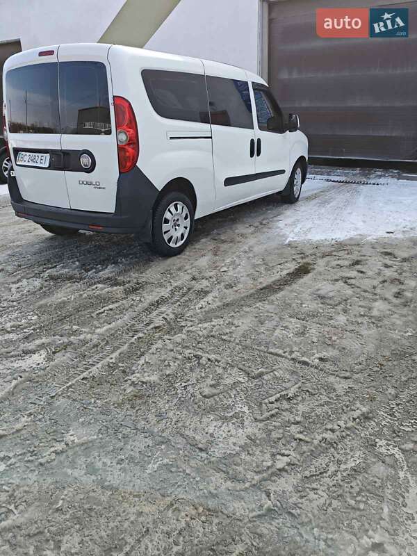 Минивэн Fiat Doblo 2010 в Нижних Воротах