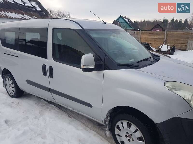 Минивэн Fiat Doblo 2011 в Барановке фото 2 Минивэн Fiat Doblo 2011 в Барановке