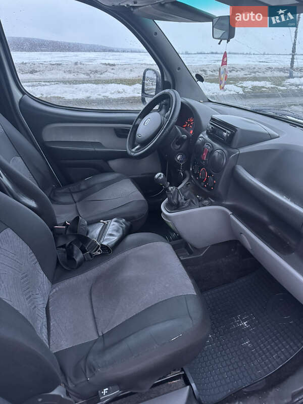 Минивэн Fiat Doblo 2006 в Красилове