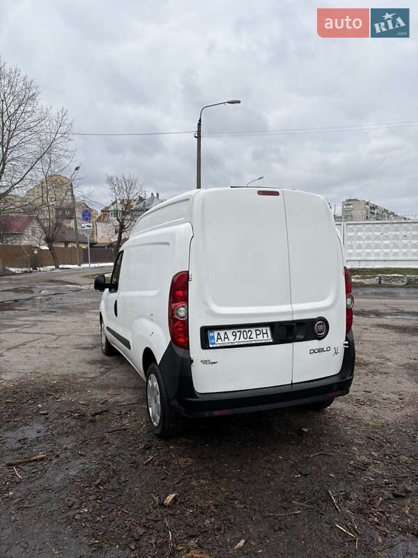Вантажний фургон Fiat Doblo 2014 в Києві фото 13 Вантажний фургон Fiat Doblo 2014 в Києві