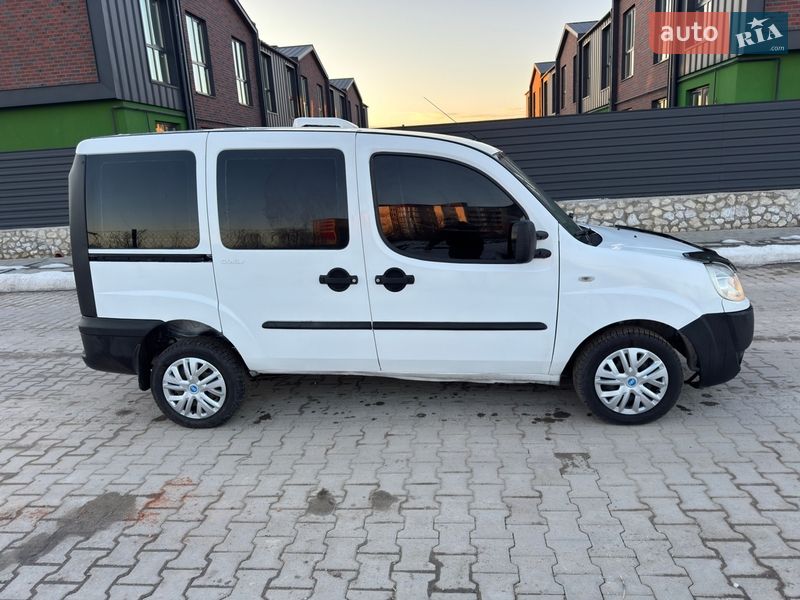 Минивэн Fiat Doblo 2006 в Тернополе