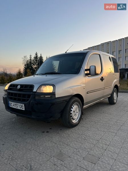 Минивэн Fiat Doblo 2004 в Мостиске
