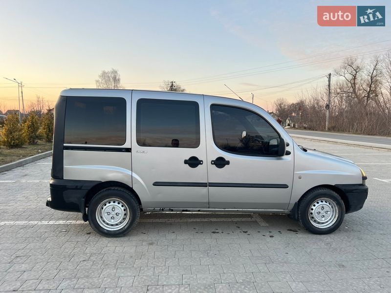 Минивэн Fiat Doblo 2004 в Мостиске