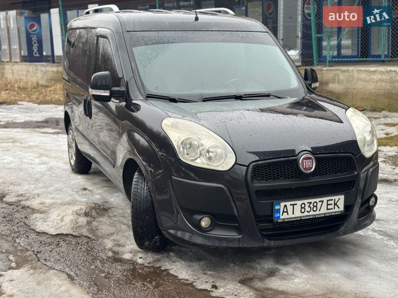 Грузопассажирский фургон Fiat Doblo 2014 в Коломые