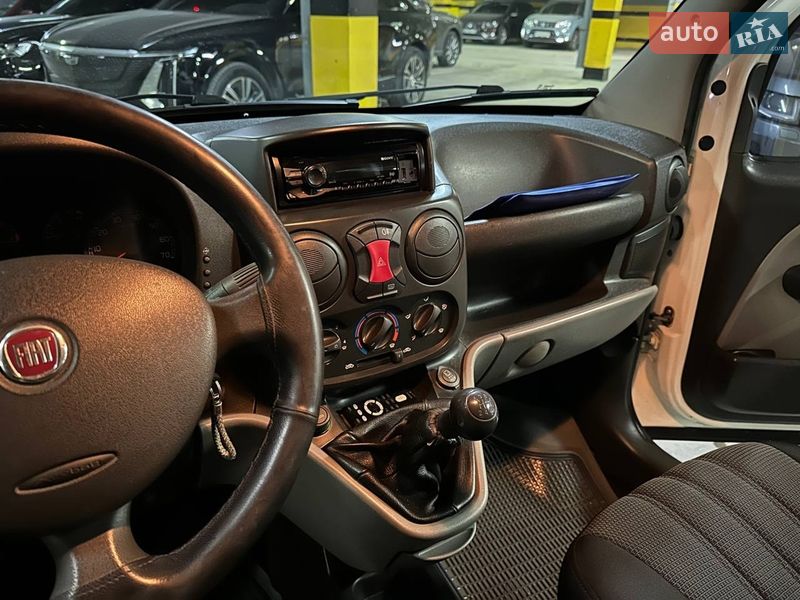 Минивэн Fiat Doblo 2008 в Днепре