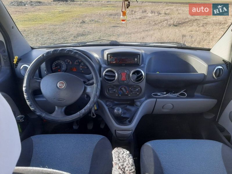 Минивэн Fiat Doblo 2008 в Запорожье