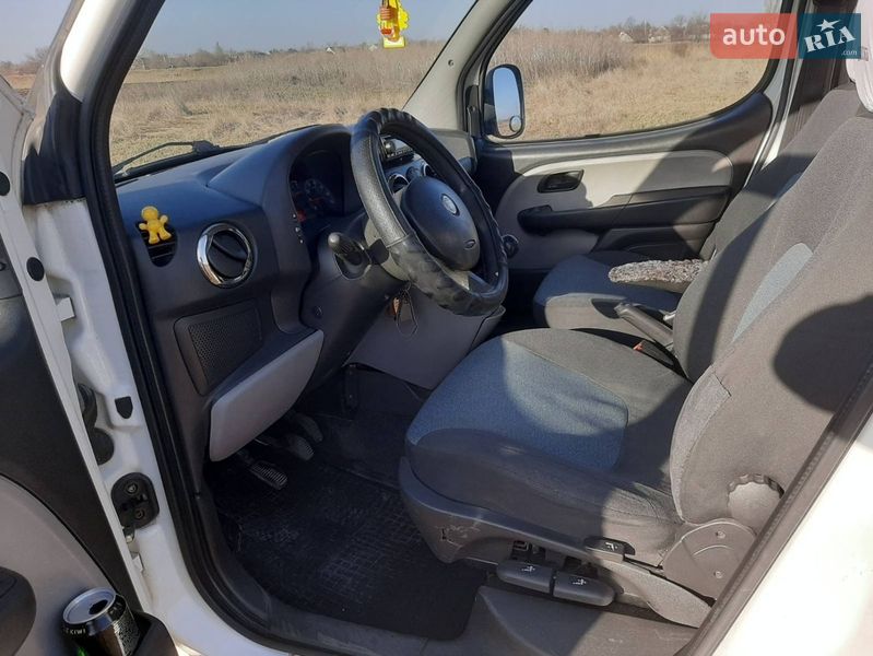Минивэн Fiat Doblo 2008 в Запорожье