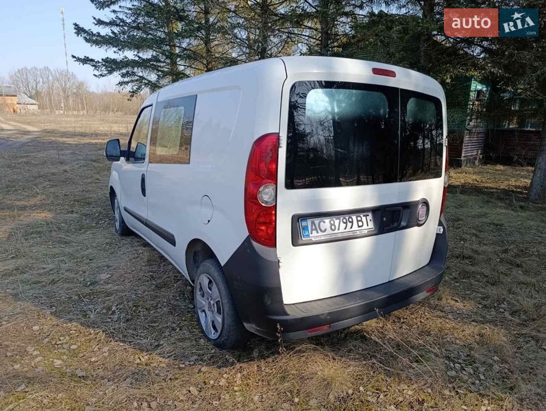 Мінівен Fiat Doblo 2010 в Ковелі