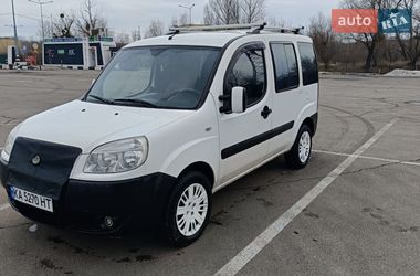Минивэн Fiat Doblo 2008 в Киеве