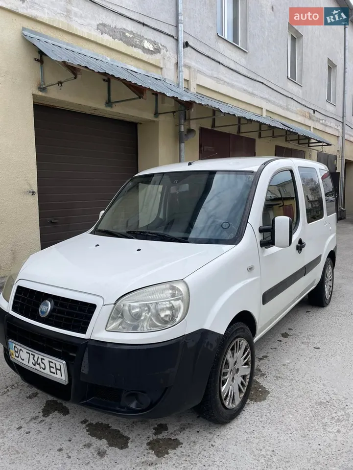 2010 Fiat Doblo - мініатюра 11