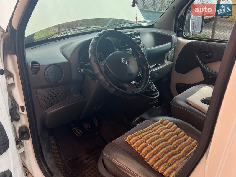 Минивэн Fiat Doblo 2003 в Самборе фото 9 Минивэн Fiat Doblo 2003 в Самборе