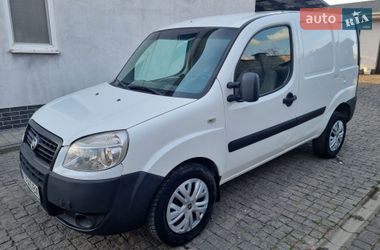 Вантажний фургон Fiat Doblo 2008 в Рівному