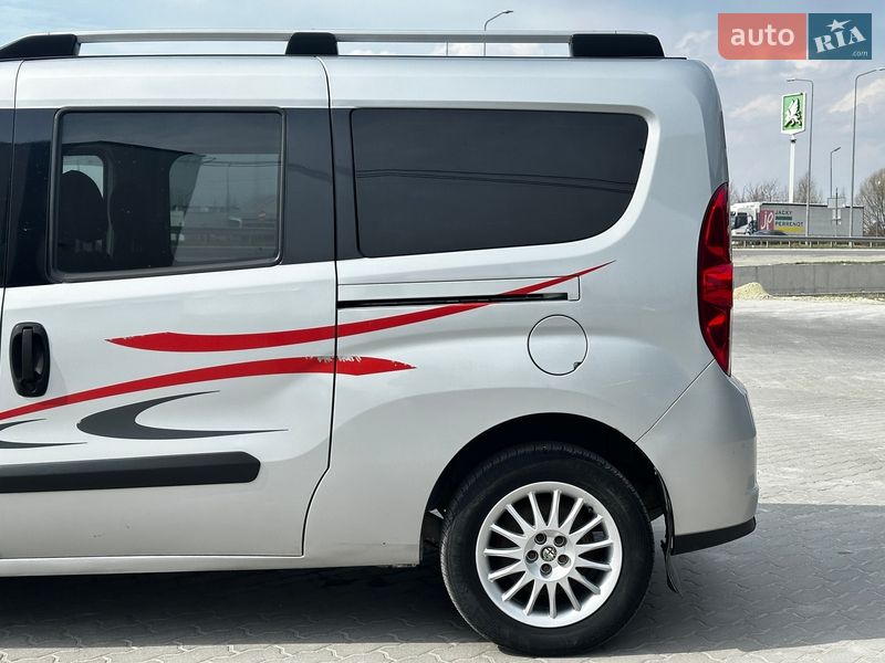 Минивэн Fiat Doblo 2011 в Львове