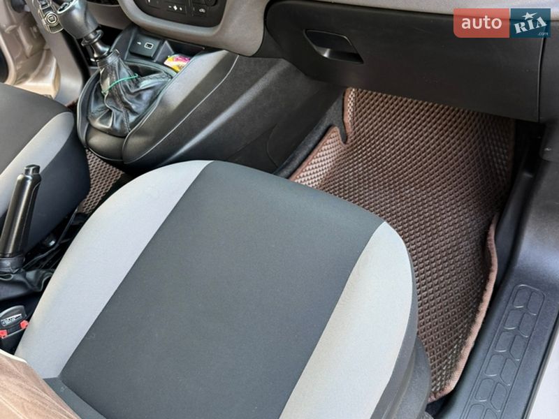 Минивэн Fiat Doblo 2020 в Полтаве фото 29 Минивэн Fiat Doblo 2020 в Полтаве