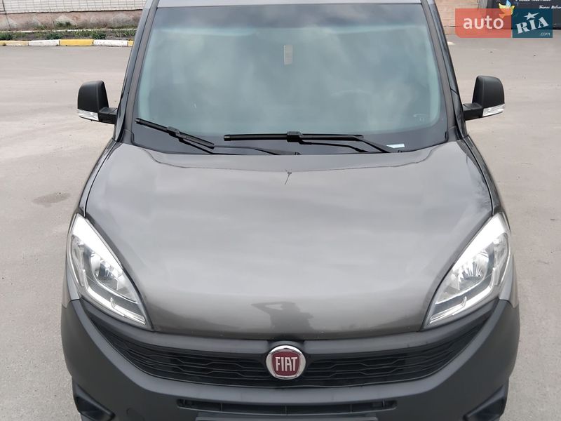 Минивэн Fiat Doblo 2016 в Киеве