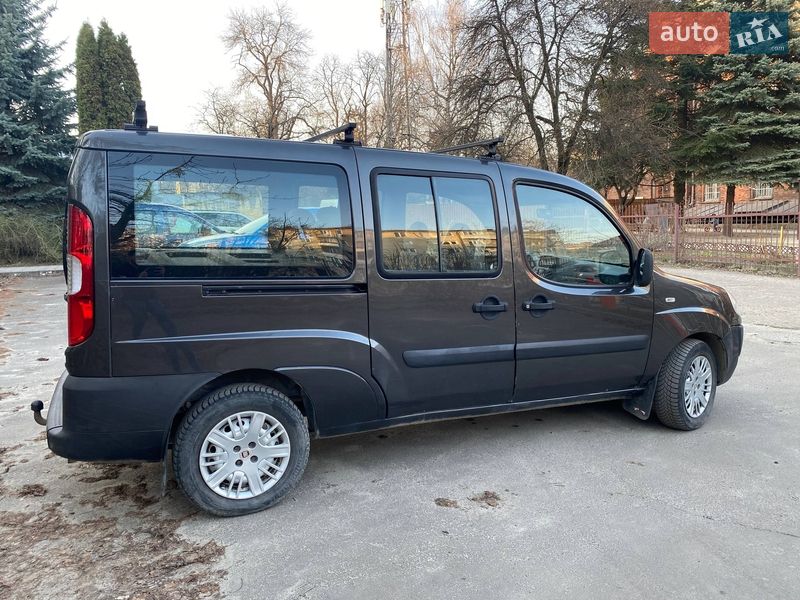 Минивэн Fiat Doblo 2008 в Львове фото Минивэн Fiat Doblo 2008 в Львове