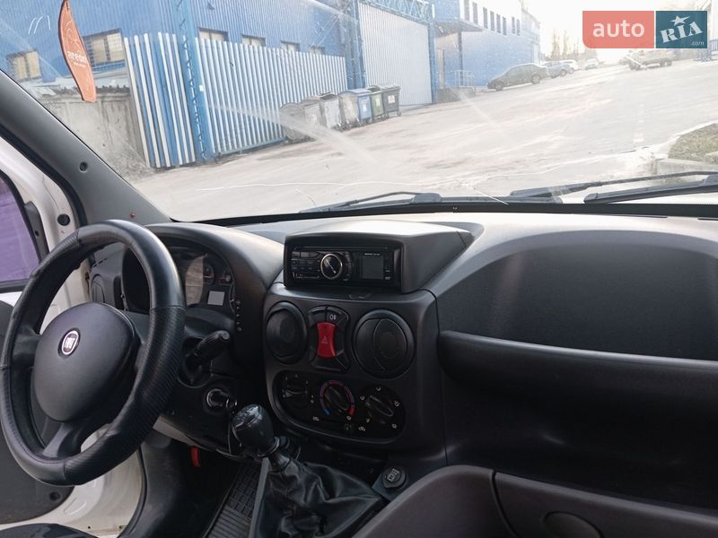 Минивэн Fiat Doblo 2011 в Харькове
