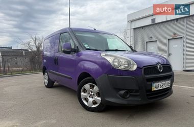 Грузовой фургон Fiat Doblo 2011 в Киеве
