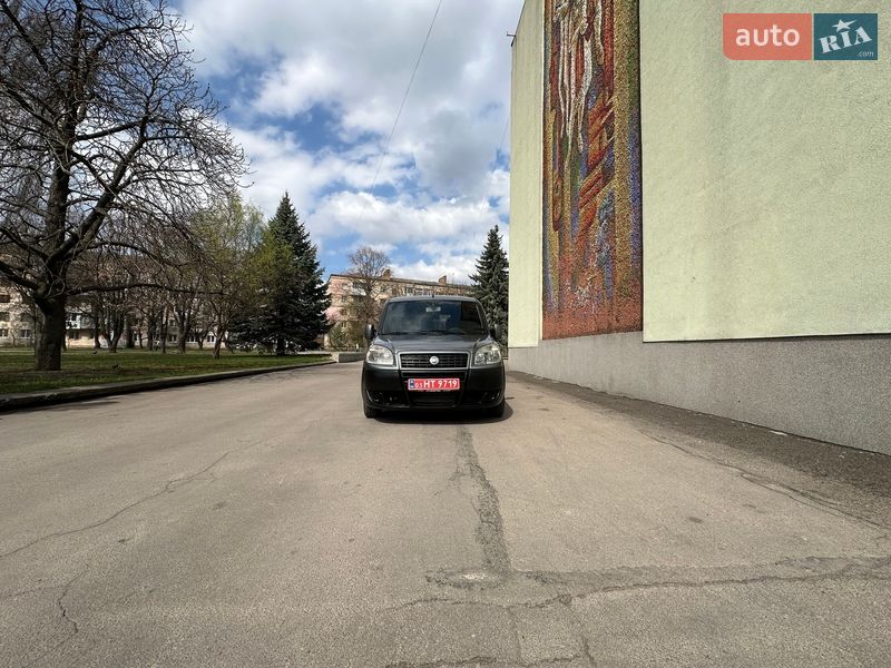 Мінівен Fiat Doblo 2007 в Рівному фото 2 Мінівен Fiat Doblo 2007 в Рівному