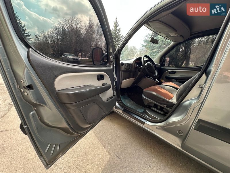 Мінівен Fiat Doblo 2007 в Рівному фото 49 Мінівен Fiat Doblo 2007 в Рівному