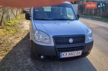 Минивэн Fiat Doblo 2009 в Киеве