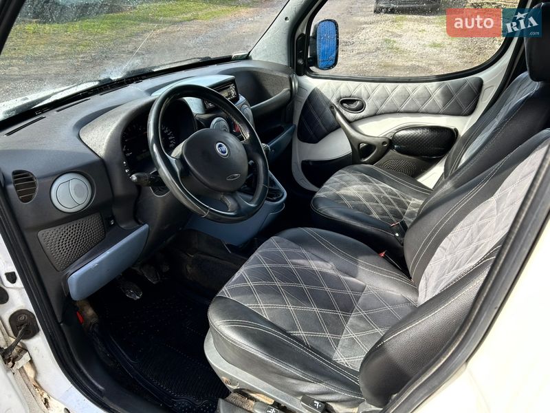 Мінівен Fiat Doblo 2005 в Хмільнику