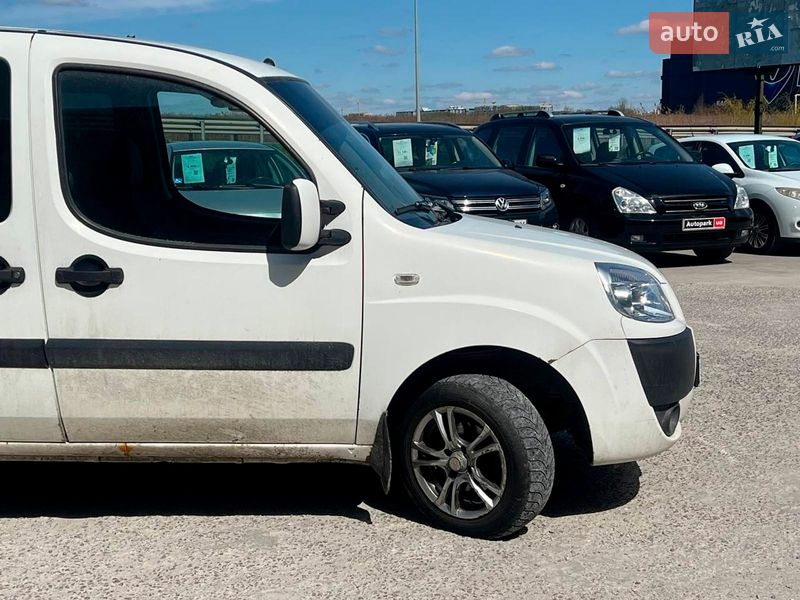 Мінівен Fiat Doblo 2008 в Львові фото 12 Мінівен Fiat Doblo 2008 в Львові