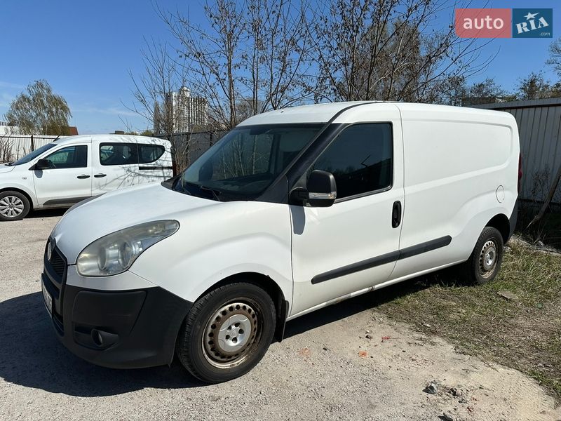 Fiat Doblo 2013