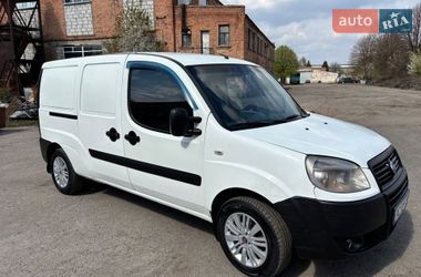 Вантажний фургон Fiat Doblo 2006 в Луцьку