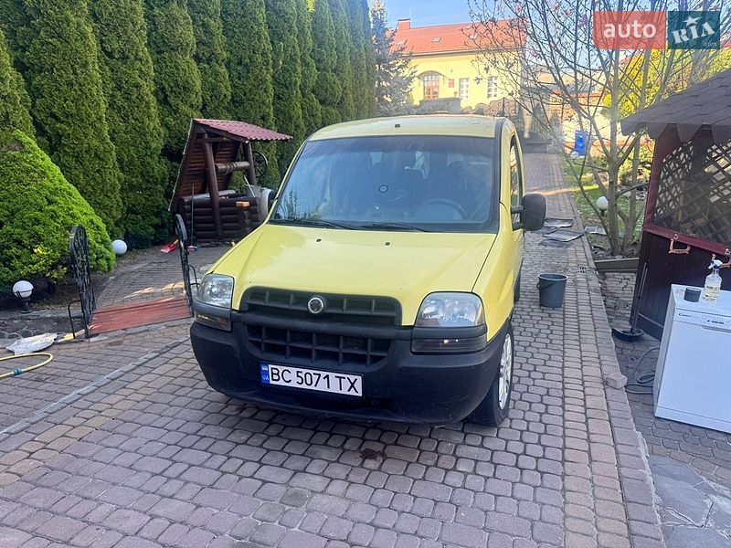 Минивэн Fiat Doblo 2002 в Львове
