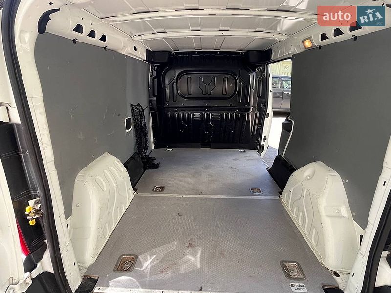 Грузовой фургон Fiat Doblo 2019 в Киеве
