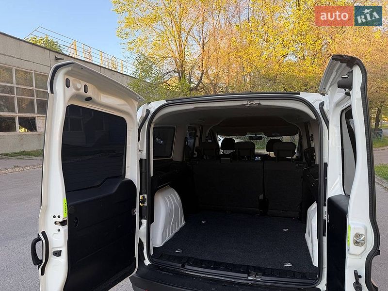 Минивэн Fiat Doblo 2018 в Желтых Водах