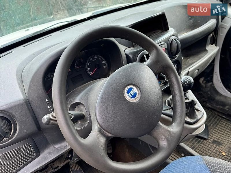 Грузовой фургон Fiat Doblo 2007 в Луцке фото 14 Грузовой фургон Fiat Doblo 2007 в Луцке