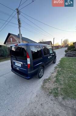 Минивэн Fiat Doblo 2003 в Ровно